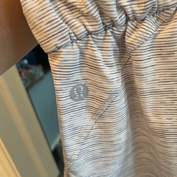 Lululemon pants - Picture 3 of 3